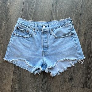 Levi's 501 Denim Shorts 26